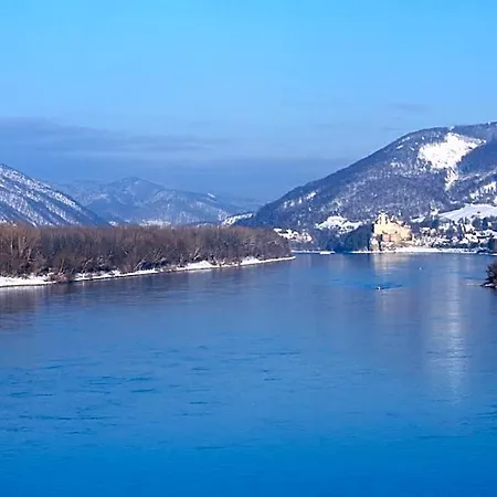 Wachau - Hotell Emmersdorf an der Donau